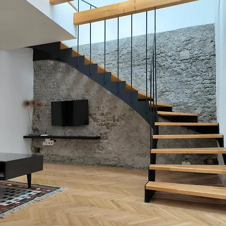 Buda-city House *